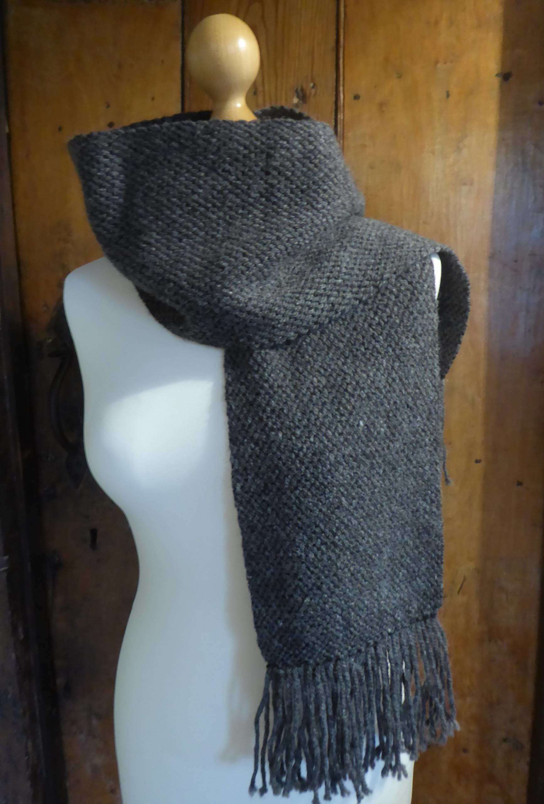 Woven Shetland wool scarf with black alpaca yarn detail - Free Range Fibre