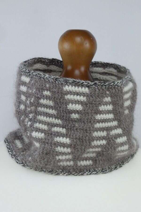 grey alpaca wool cowl with a latted white mountain design