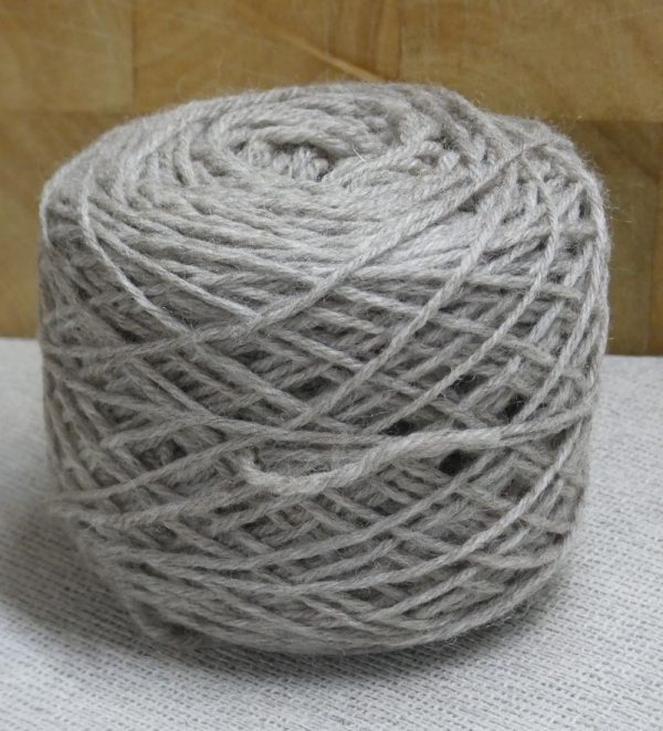 light grey shetland sheep wool in ball