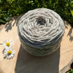 pale grey shetland sheep wool in a 50g ball